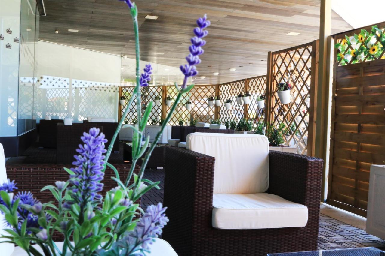 Via Domus Hotel Split Buitenkant foto